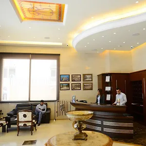 Hotel Dolphin Royal Suites Raouche, Beirut